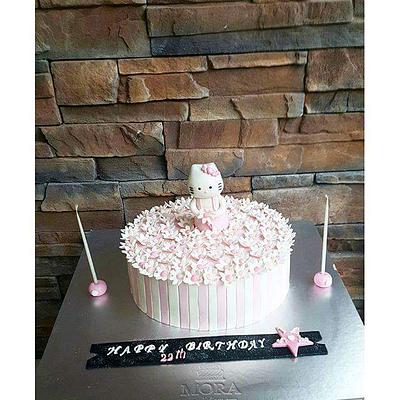 Hello Kitty Cake - Cake by Mora Cakes&More