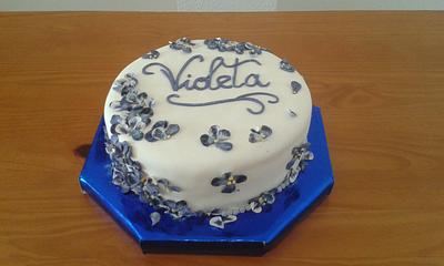 VIOLET CAKE - Cake by Camelia
