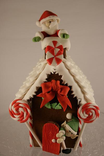 Gingerbread House Cake Topper - Cake by Dulce Maria Antonieta