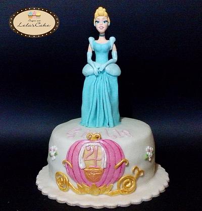 Cinderela for Giulia - Cake by Daniela Morganti (Lela's Cake)