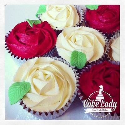 Buttercream Rose Cupcakes - Cake by The Cake Lady