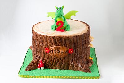 Dragon tree stump cake - Cake by Dorsita