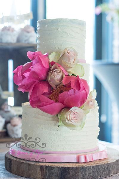 Pink Vintage cake - Cake by Suuske