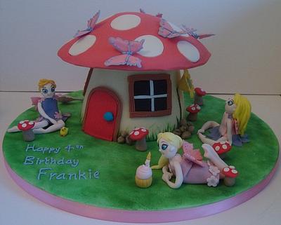 Fairies & Butterflies - Cake by ClearlyCake
