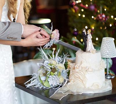 Small weddingcake - Cake by Judith-JEtaarten