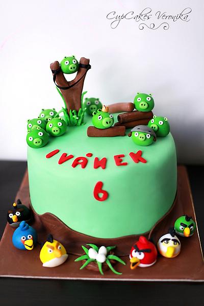 Angry Birds I. - Cake by CupCakes Veronika
