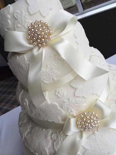 Lace wedding cake - Cake by Mrs BouCake