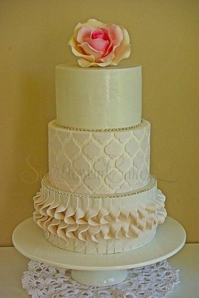 Pretty In Pink - Cake by Michelle Maric