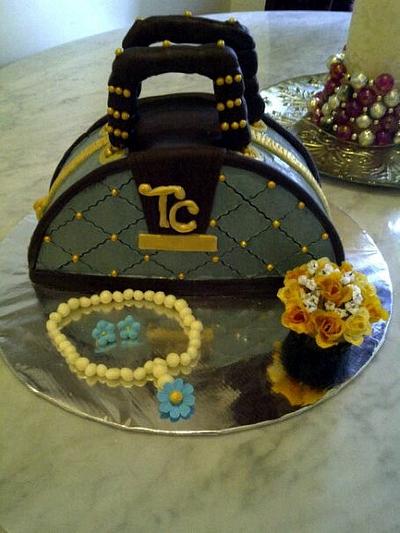 TC's purse - Cake by Thia Caradonna