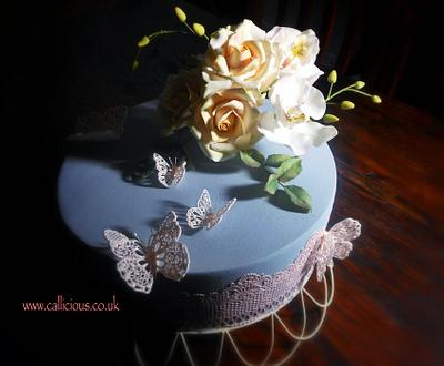 Butterflies and Cake Lace - Cake by Calli Creations