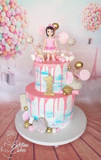 Little girl in sweets - Cake by Zaklina