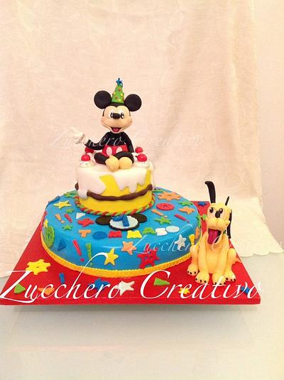 Mickey and Pluto cake - Cake by ZuccheroCreativo