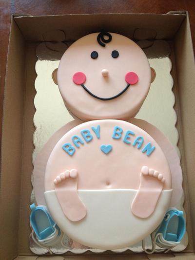 Baby shower cake with tiny Converse - Cake by Daniele Altimus