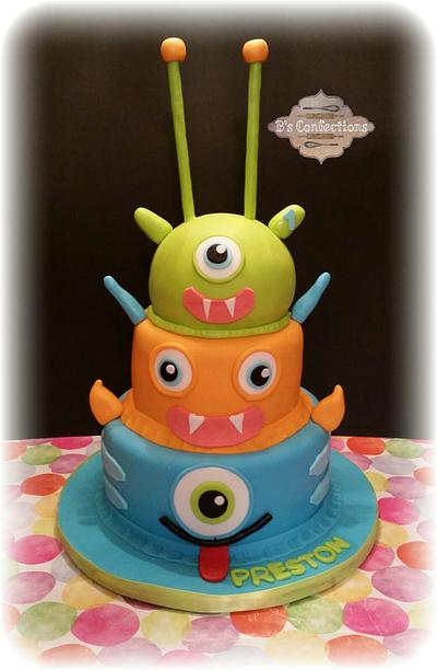 3 tier monster and smash - Cake by bconfections