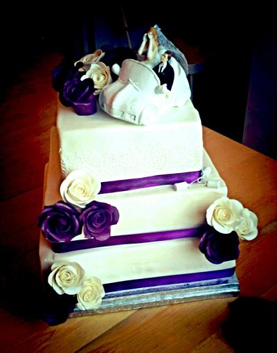 Square wedding cake  - Cake by Jennylangberg