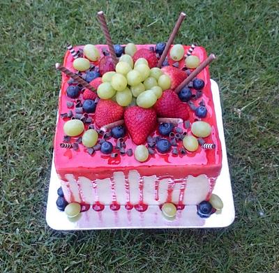 Cake with fresh fruits - Cake by AndyCake
