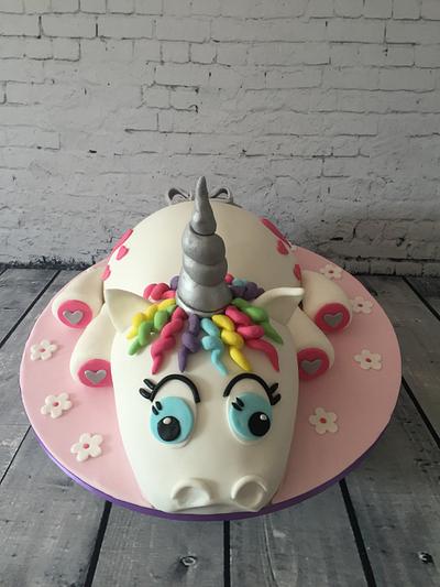 Unicorn cake - Cake by Claire willmott
