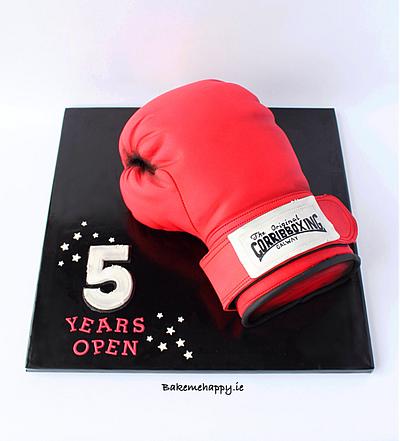 Boxing glove - Cake by Elaine Boyle....bakemehappy.ie