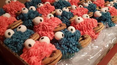 Cookie Monster Cupcakes for twins - Cake by Chantal 
