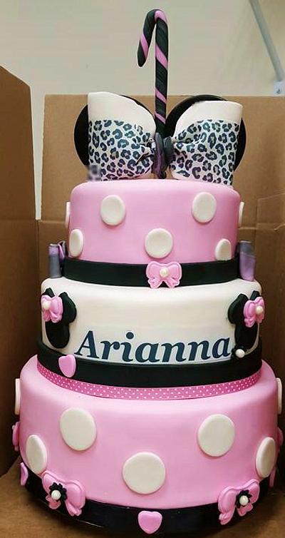 Minnie Mouse Cake - Cake by Wendy Lynne Begy