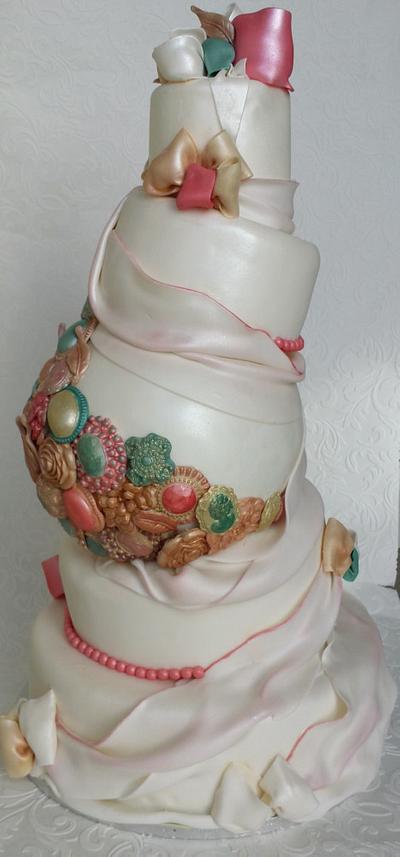 Broache wedding cake - Cake by Mrs M's Cakes
