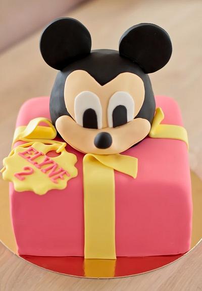 Mickey surprise - Cake by Amelis