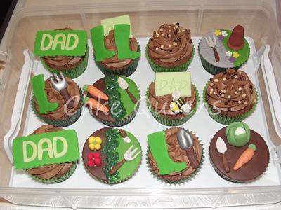 Allotment themed Birthday cupcakes - Cake by CakeQueens