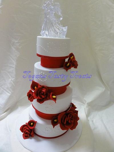 Red and white wedding cake - Cake by Tegan Bennetts