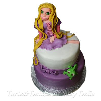 Rapunzel cakes - Cake by Susanna de Angelis