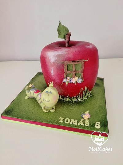 Apple  - Cake by MOLI Cakes