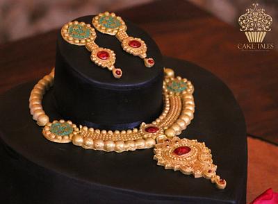 Indian Jewellery cake - Cake by Meenal Rai Shejwar