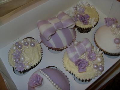 i love cupcakes - Cake by pennyscupcakes