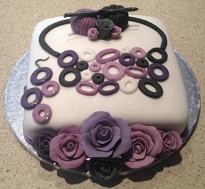 Crochet Jewellery Cake with Roses - Cake by Cleo C.