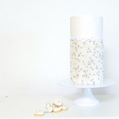 Sugar Pearl Modernism - Cake by SweetP Cakes and Cookies