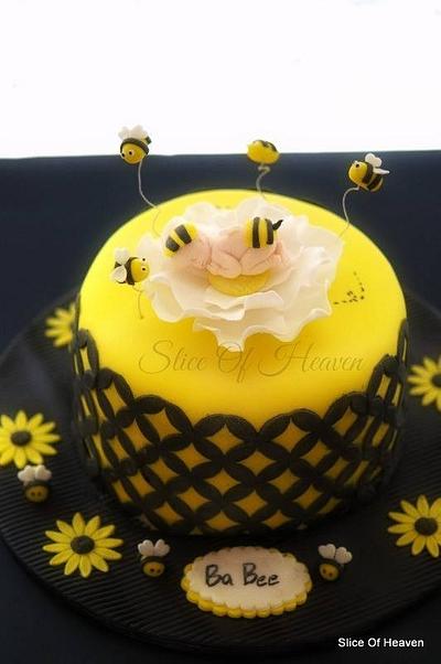 Bumble#babee#shower - Cake by Devina Soman