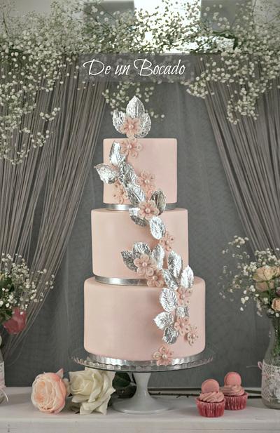 Romantic sakura weeding cake - Cake by Carmen