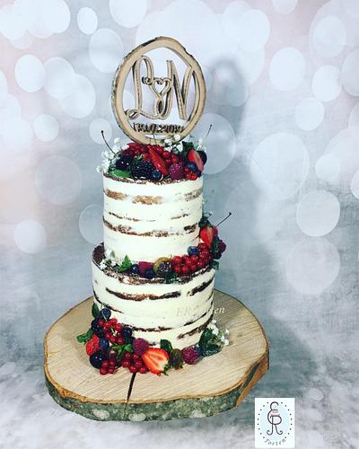 Seminaked Weddingcake  - Cake by ER Torten