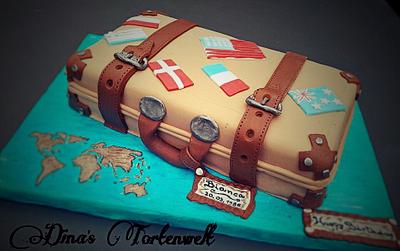 Suitcase Cake - Cake by Dina's Tortenwelt 