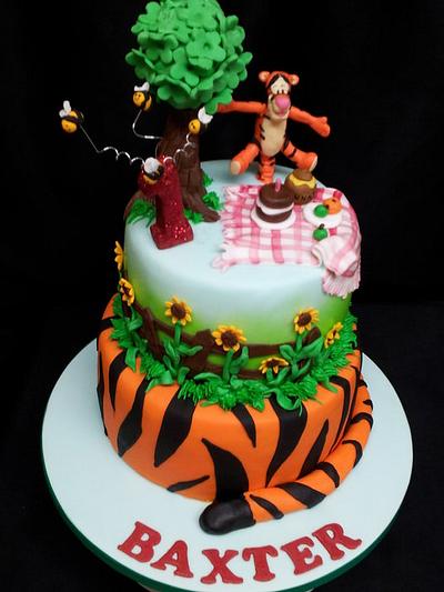 Tigger too - Cake by The Little Ladybird Cake Company