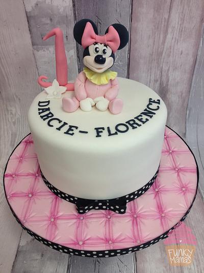 1st Birthday Cake - Cake by Funky Mamas