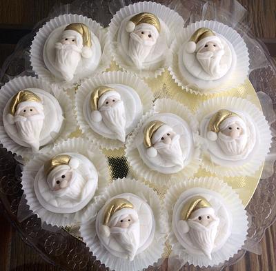 Christmas minicakes - Cake by Cláudia Oliveira