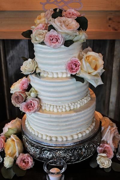 Buttercream wedding cake fresh flowers - Cake by Nancys Fancys Cakes & Catering (Nancy Goolsby)