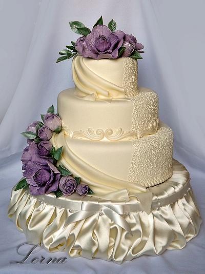 Romance & classic.. - Cake by Lorna