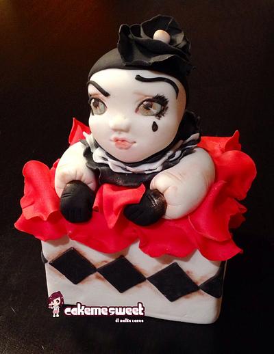 Pierrot cake topper - Cake by Naike Lanza