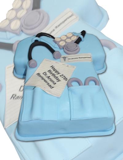 Happy Birthdy Doc - Cake by MsTreatz