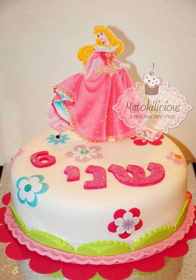 Sleeping Beauty cake - Cake by Matokilicious