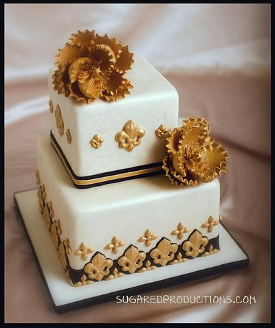 Fleur de Lis - Cake by Sharon Zambito