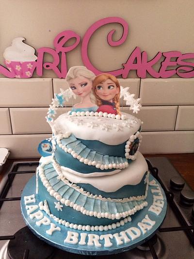 Frozen staircase cake - Cake by Loricakes