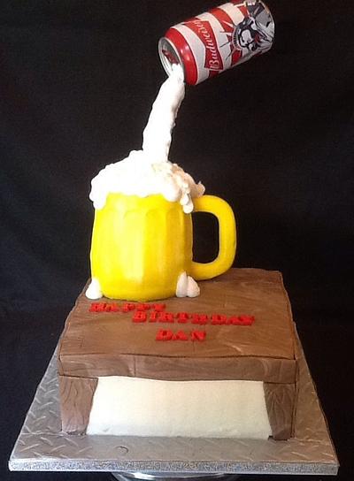 Beer mug - Cake by John Flannery