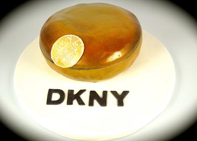 Donna Karen New York - Cake by Judith und die Torten